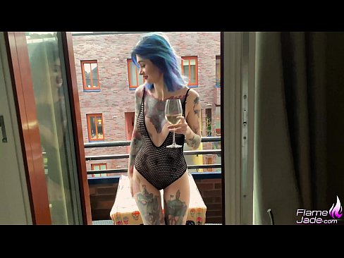 ❤️ Geweldich famke sûget mei in gulp en neukt hertstochtlik ûnder de iepen loft Porno vk op fy.pornxlxx.ru